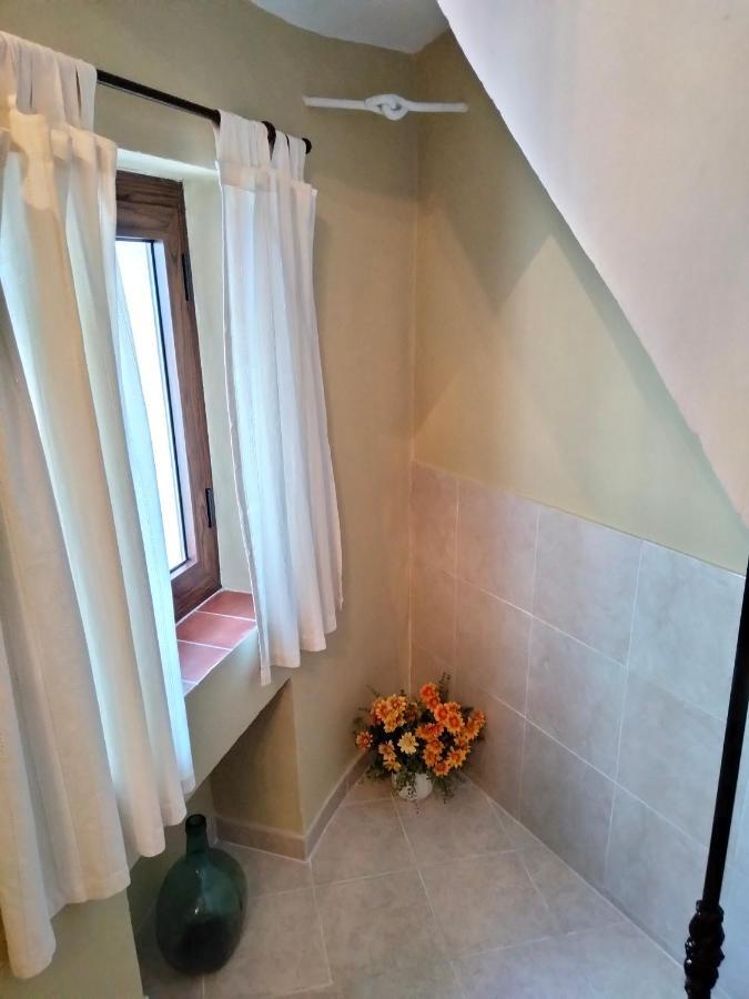 Casa Vista Villa อัลคาลา เด ลอส กาซูเลส ภายนอก รูปภาพ
